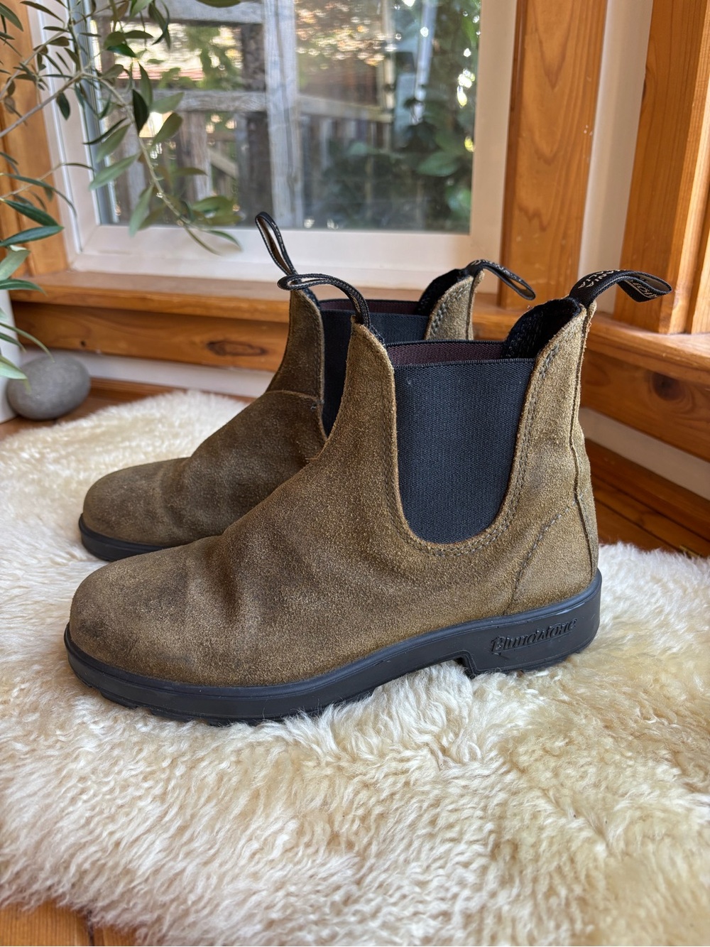 Suede Blundstone Boots